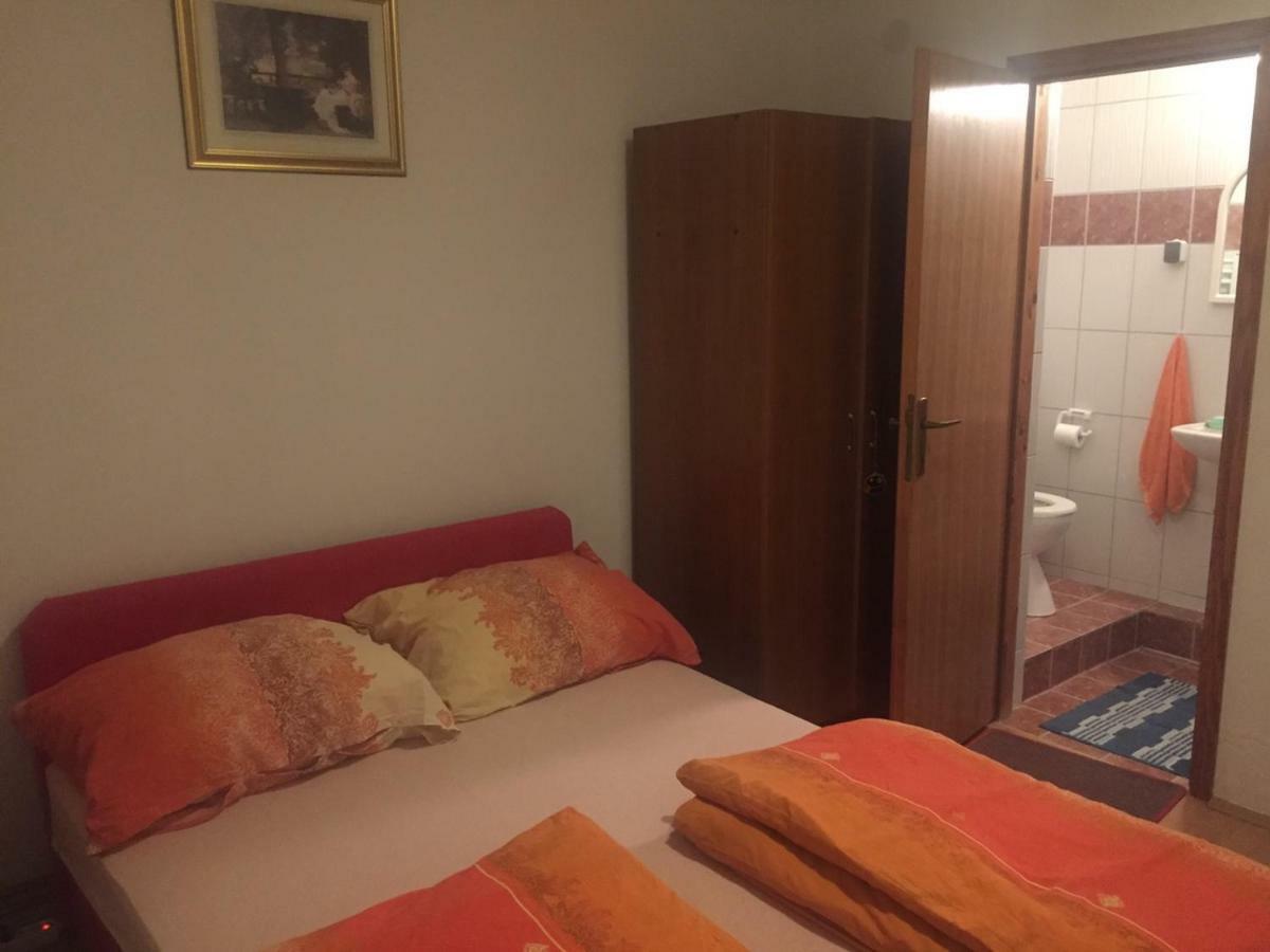 Sobe Matea - Prenociste Hotel Vinkovci Bagian luar foto